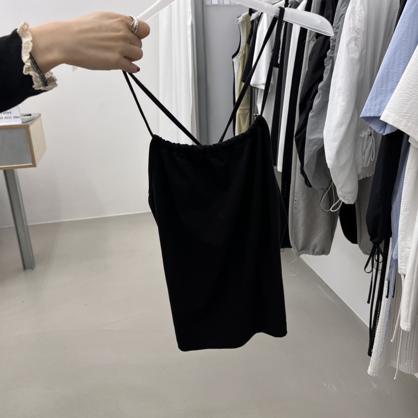 STAINLESS韓國㊣直郵東大門代購女裝新品人氣時尚推薦吊帶背心STAINLESS吊帶/背心圖色3