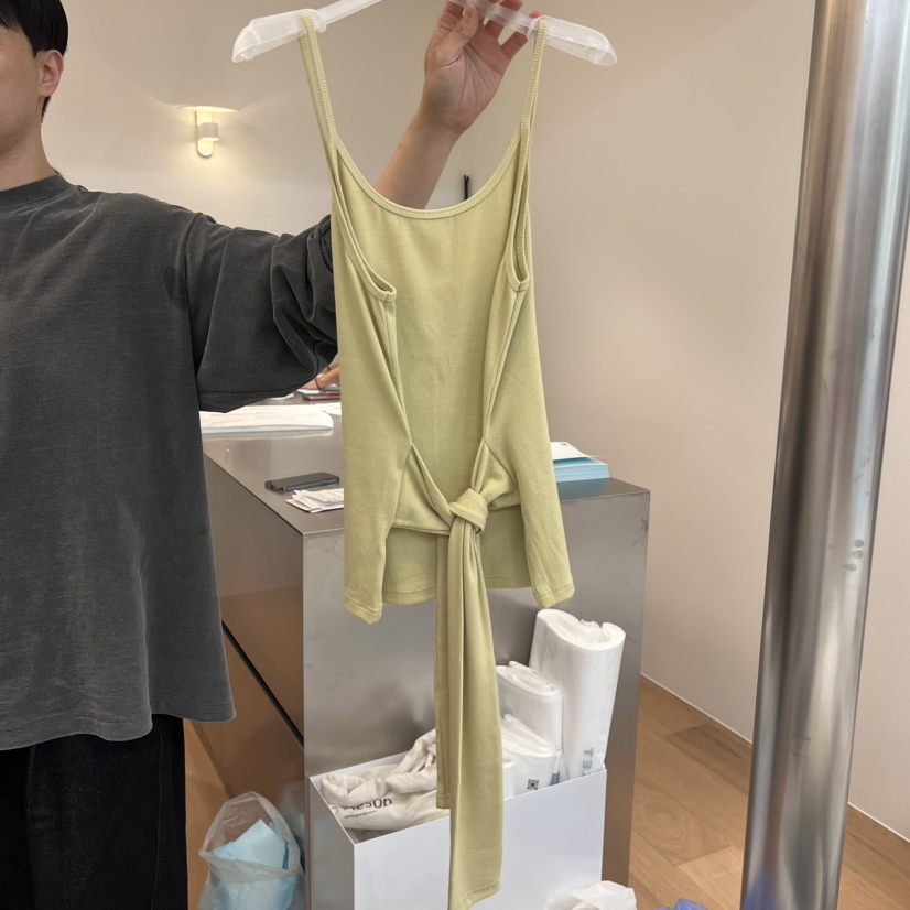 THERE韓國㊣直郵東大門代購女裝新品推薦休閑時尚熱賣吊帶背心THERE吊帶/背心圖色2