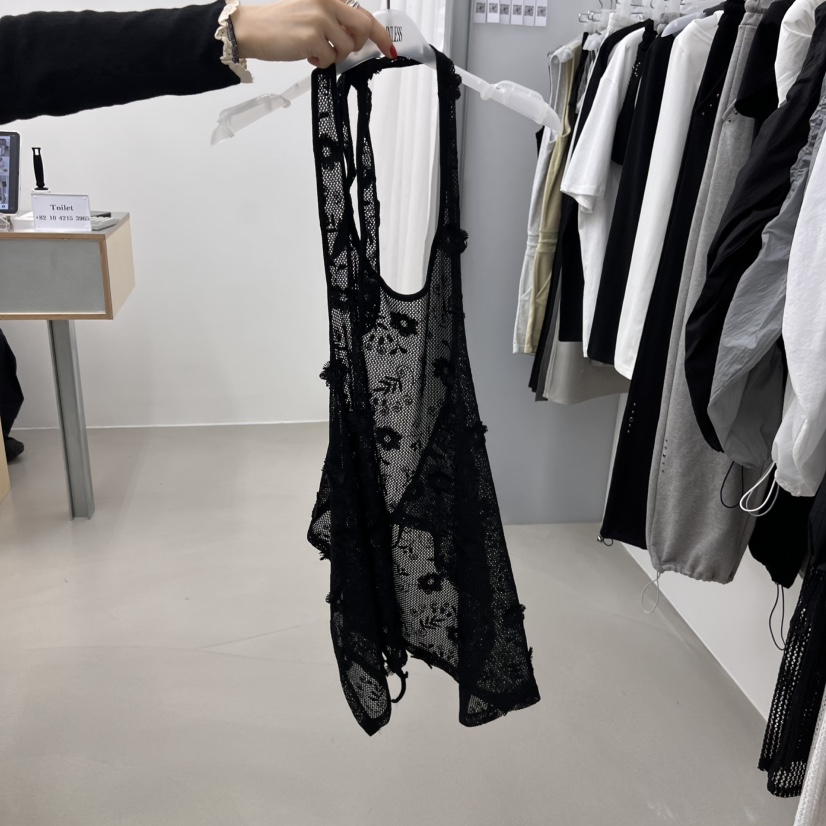 STAINLESS韓國㊣直郵東大門代購女裝新品推薦人氣時尚吊帶背心STAINLESS吊帶/背心圖色2