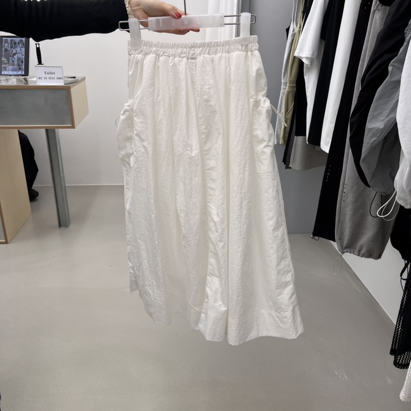 STAINLESS東大門代購女裝新款真品推薦25春夏半身裙中短裙喇叭STAINLESS半身裙/中短裙