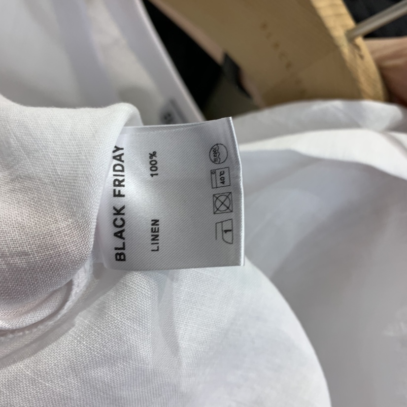 BLACKFRIDAY東大門直郵女裝新款熱賣真品職業推薦時尚人氣衛衣BLACK FRIDAY衛衣