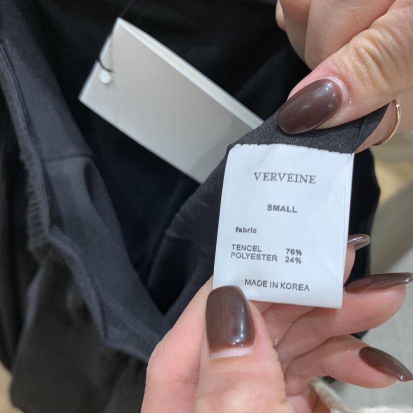 VERVEINE東大門直郵女裝新品熱賣真品半身裙中短裙天絲褶皺VERVEINE半身裙/中短裙
