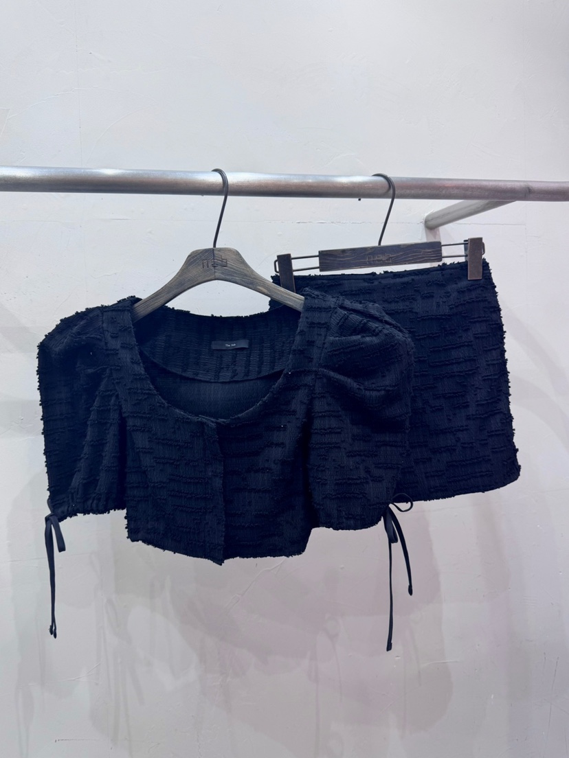 NOB東大門代購女裝新款人氣時尚真品熱賣推薦休閑套裝兩件套AMOEBA套裝圖色3