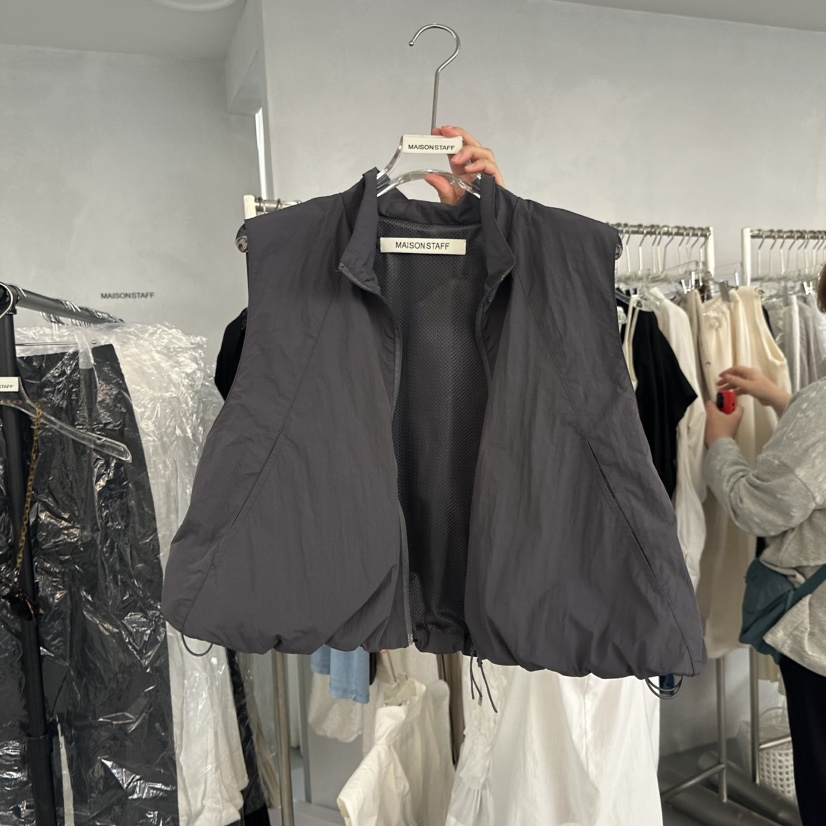 DOUBLE STANDARD/LE SMOKING/MAISONSTAFF韓國直郵女士新品25春夏馬甲MAISONSTAFF/DOUBLE STANDARD馬甲圖色2