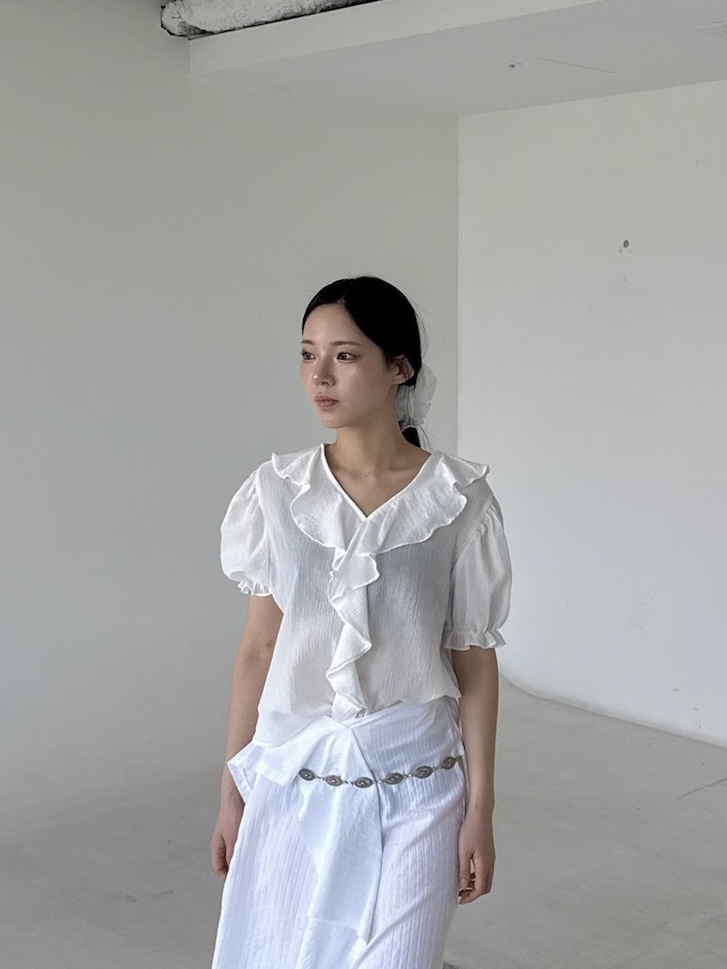 BETWEEN US東大門實拍女裝新品推薦25春夏人氣熱賣襯衫蕾絲衫JICJO:SEOUL襯衫/蕾絲衫