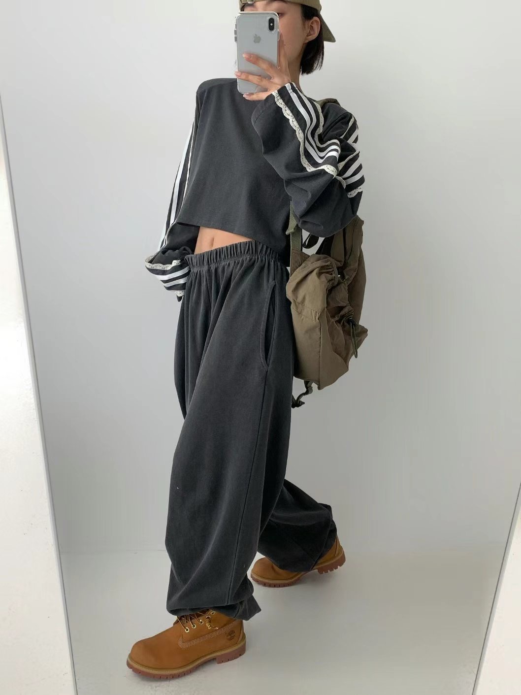 CELEB-셀럽-T東大門直郵女士新款真品休閑熱賣時尚長袖T恤CELEB-T長袖T恤