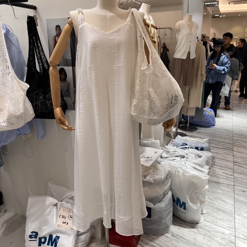 YUNBAL東大門代購女裝新品25春夏休閑時尚人氣推薦連衣裙含包YUNBAL連衣裙圖色2