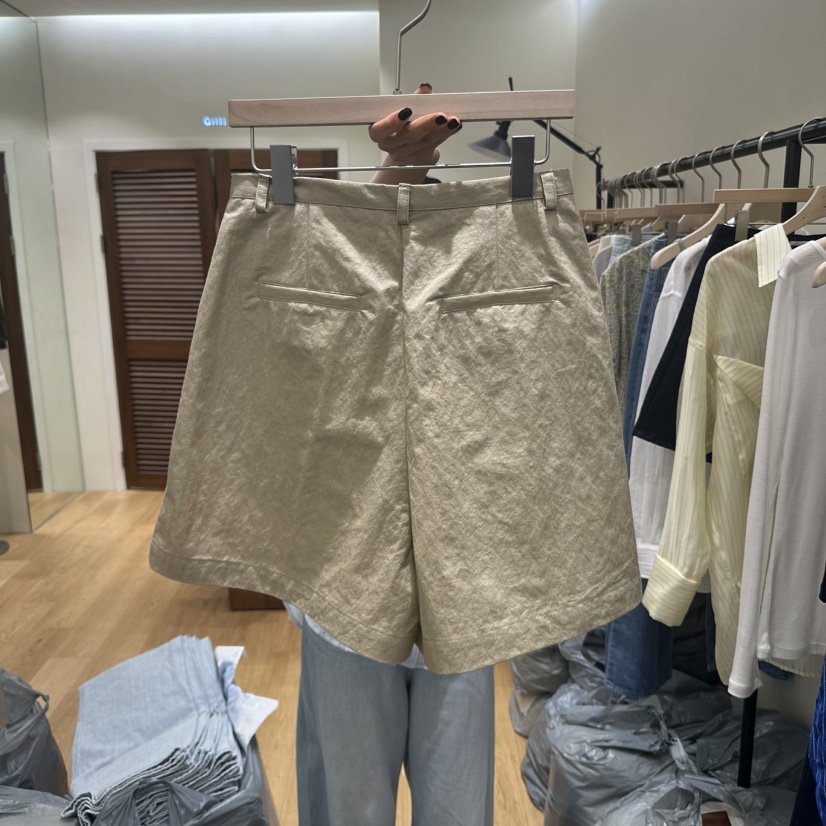 GILLI東大門代購女士新品熱賣推薦職業人氣時尚休閑真品短褲GILLI短褲