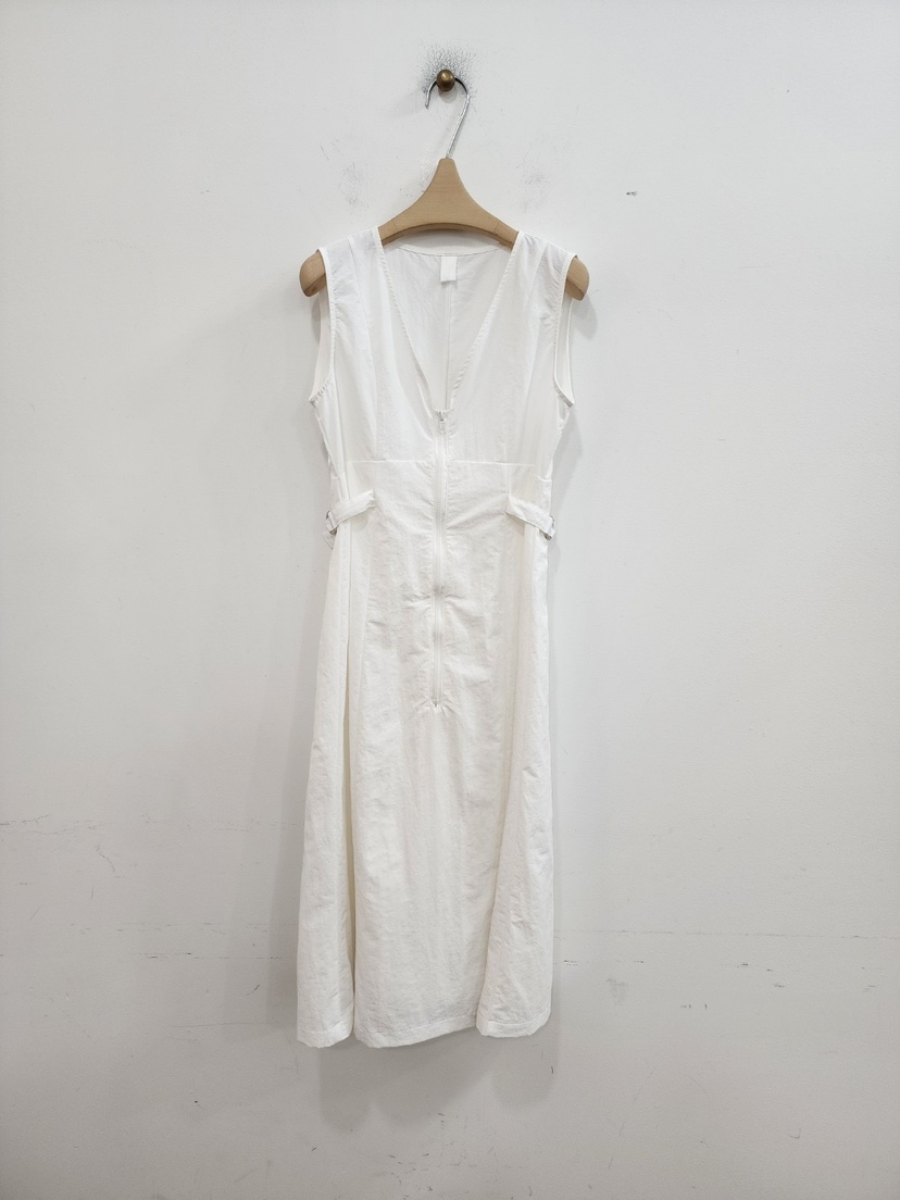LE MIU東大門代購女裝新品時尚休閑推薦真品熱賣25春夏連衣裙LE_MIU連衣裙