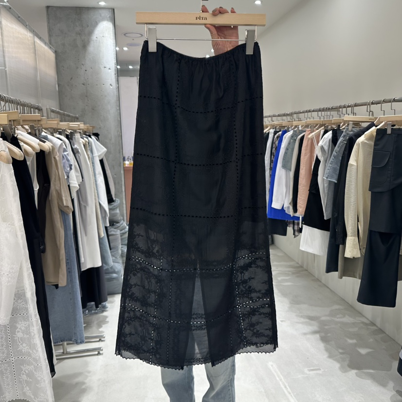 PITA東大門實拍女裝新品職業真品熱賣時尚休閑人氣長裙蕾絲THE VERLIN/piTa長裙圖色2