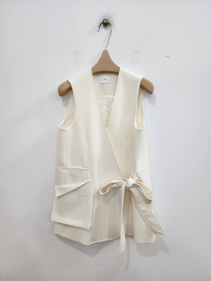 LE MIU東大門實拍女士新品休閑時尚熱賣25春夏真品推薦馬甲LE_MIU馬甲
