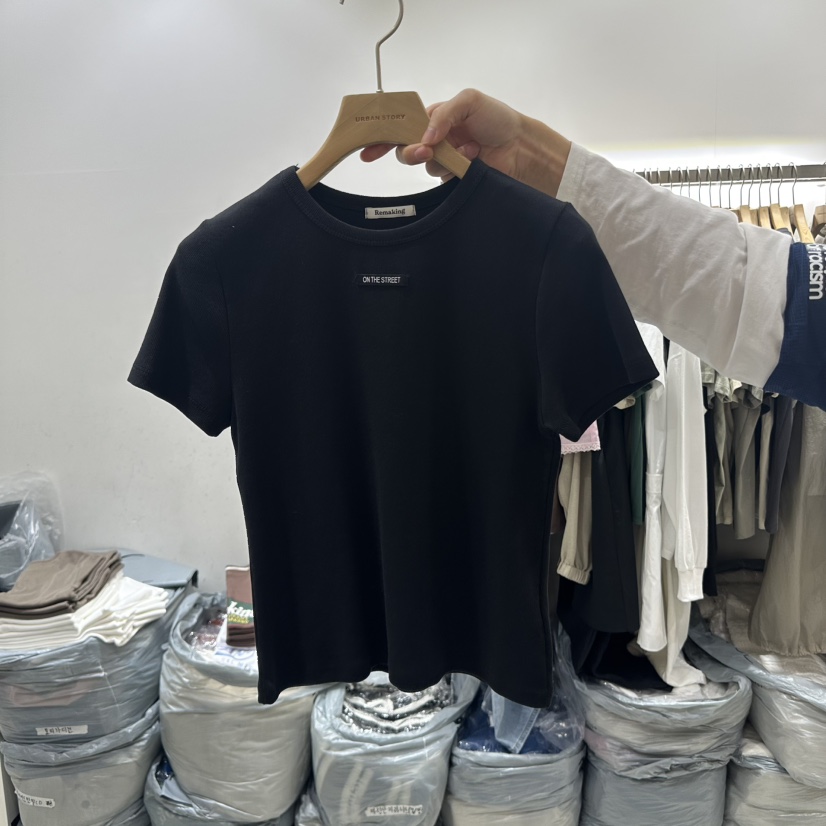 URBANSTORY/REMAKING東大門直郵女士新品熱賣休閑推薦真品T恤Remaking/URBANSTORYT恤圖色2
