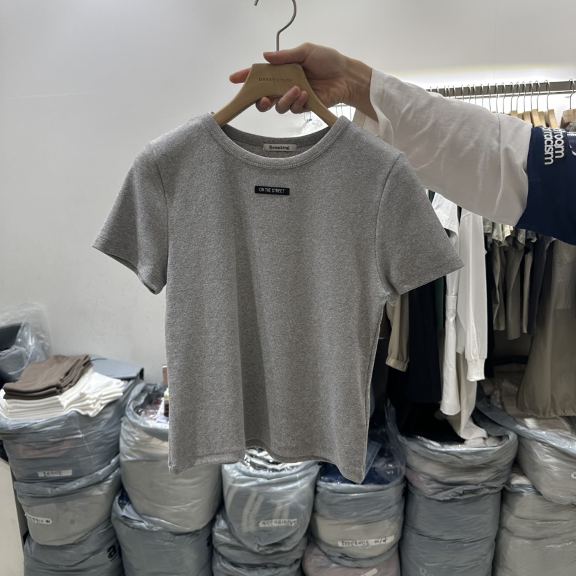 URBANSTORY/REMAKING東大門直郵女士新品熱賣休閑推薦真品T恤Remaking/URBANSTORYT恤圖色3