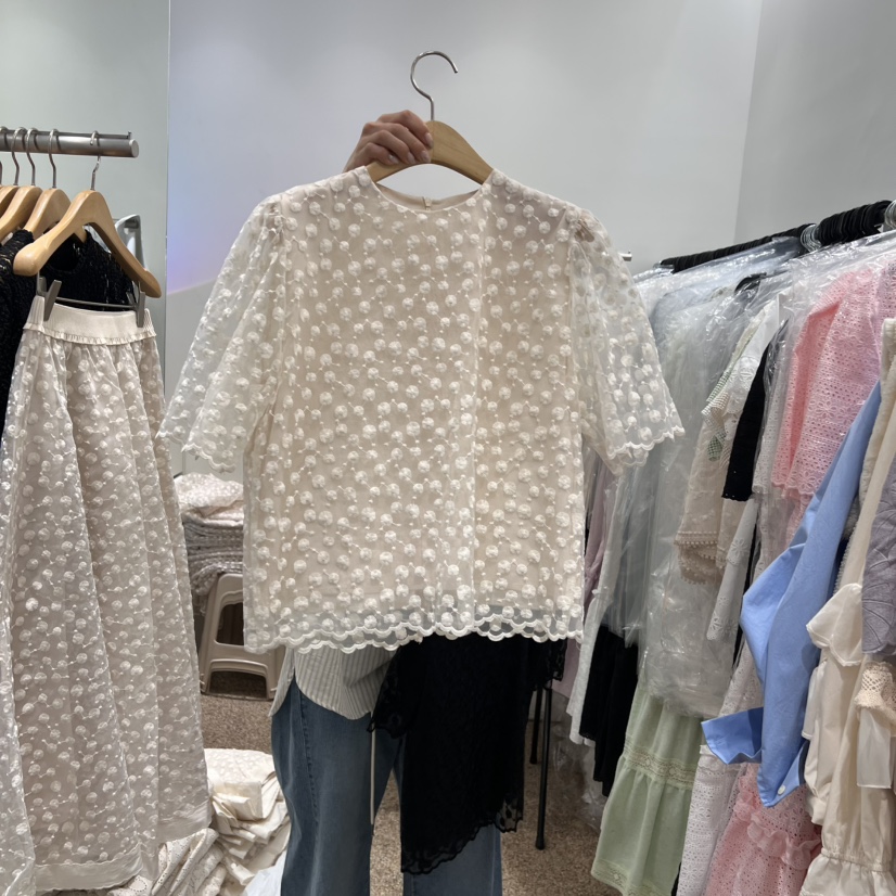 A韓國直郵女裝新款推薦時尚熱賣真品人氣職業25春夏襯衫蕾絲衫A STORE襯衫/蕾絲衫