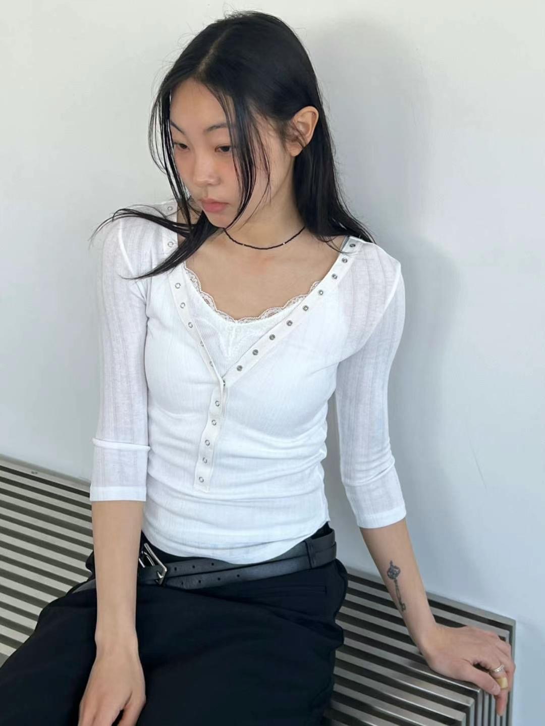 ASKHAKI韓國直郵女士新款25春夏推薦時尚職業真品人氣長袖T恤ASKHAKI長袖T恤