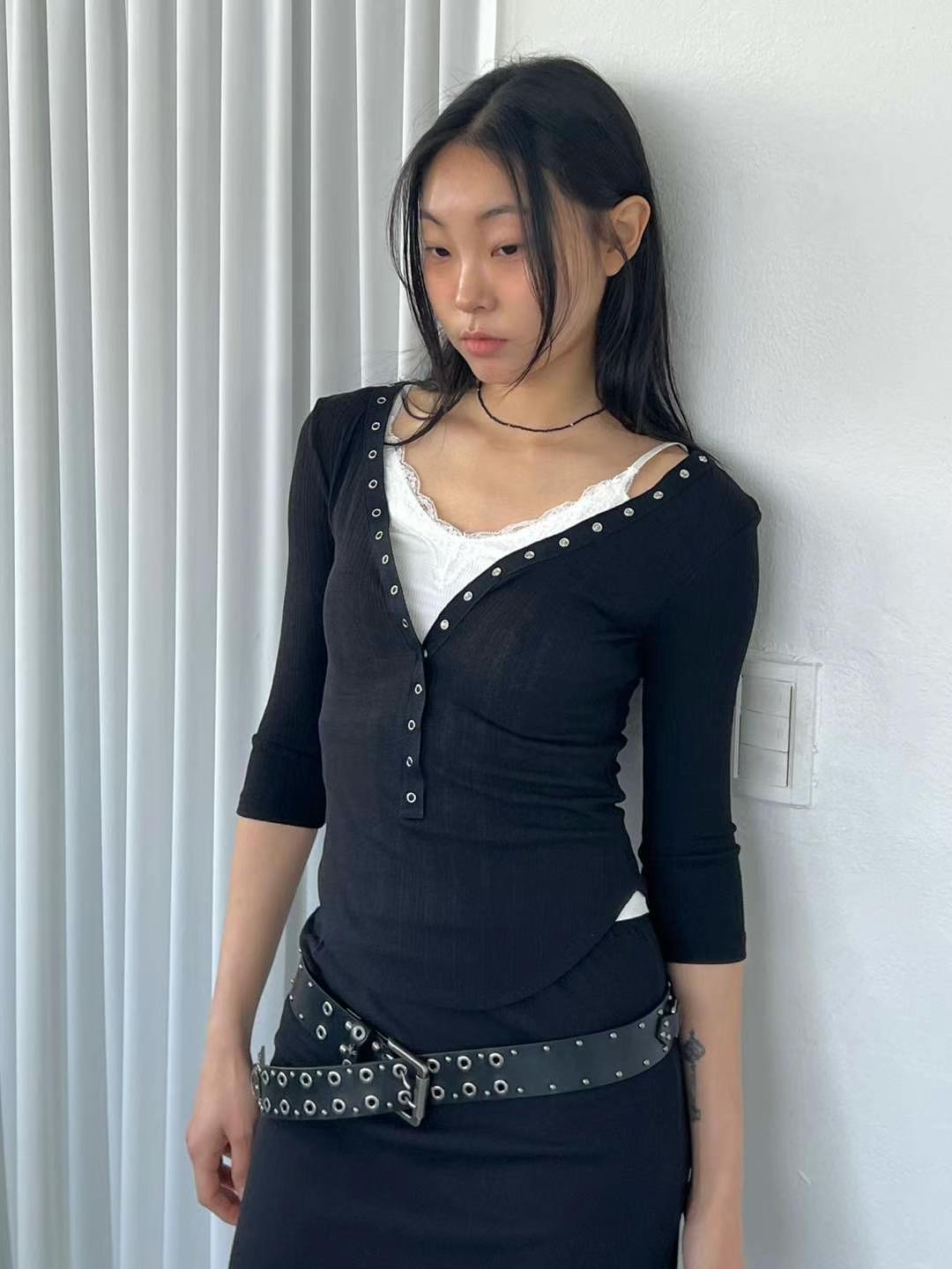 ASKHAKI韓國直郵女士新款25春夏推薦時尚職業真品人氣長袖T恤ASKHAKI長袖T恤圖色2