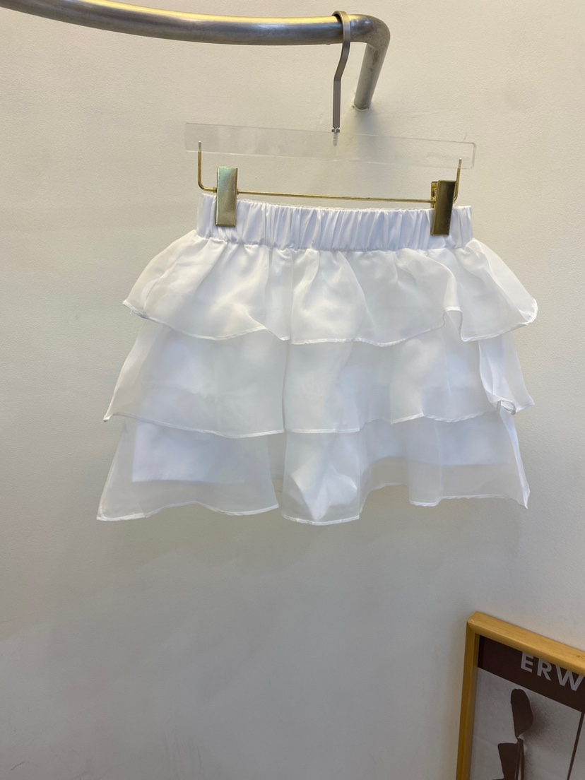 BLACK BIJOU韓國直郵㊣東大門實拍女裝新品時尚熱賣人氣短裙BLACK BIJOU短裙