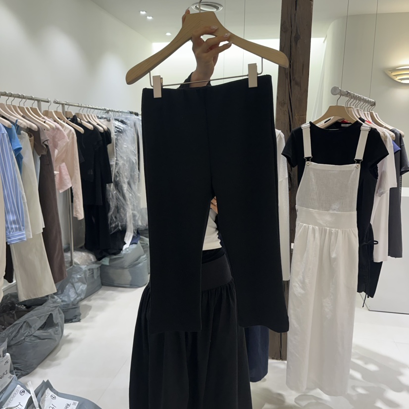 AVECNOUS韓國直郵㊣東大門實拍女裝新品25春夏打底褲鯊魚褲AVECNOUS打底褲/鯊魚褲
