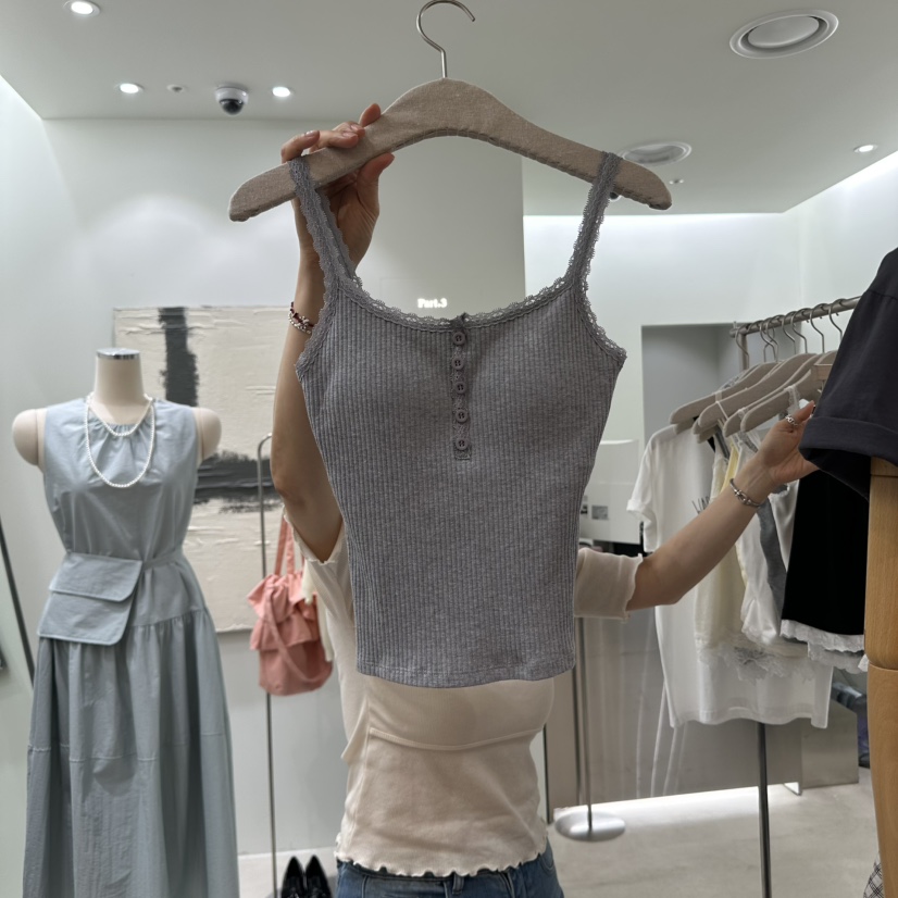 PART3韓國直郵女裝新款真品25春夏人氣熱賣休閑吊帶背心紐扣Part.3吊帶/背心圖色2