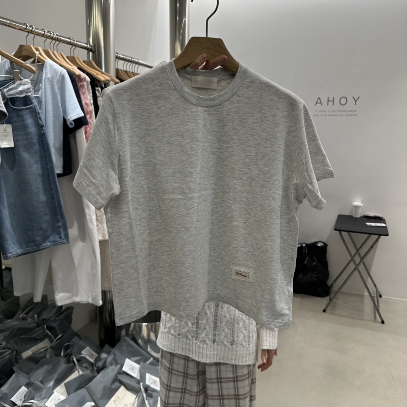 AHOY東大門實拍女裝新品人氣休閑25春夏時尚熱賣真品T恤蕾絲AHOYT恤圖色2