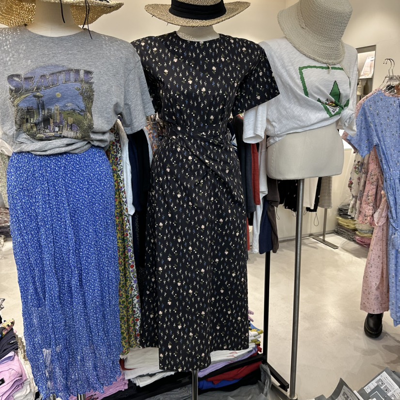 COMBO東大門實拍女士新品熱賣職業25春夏時尚推薦休閑連衣裙COM_BO連衣裙