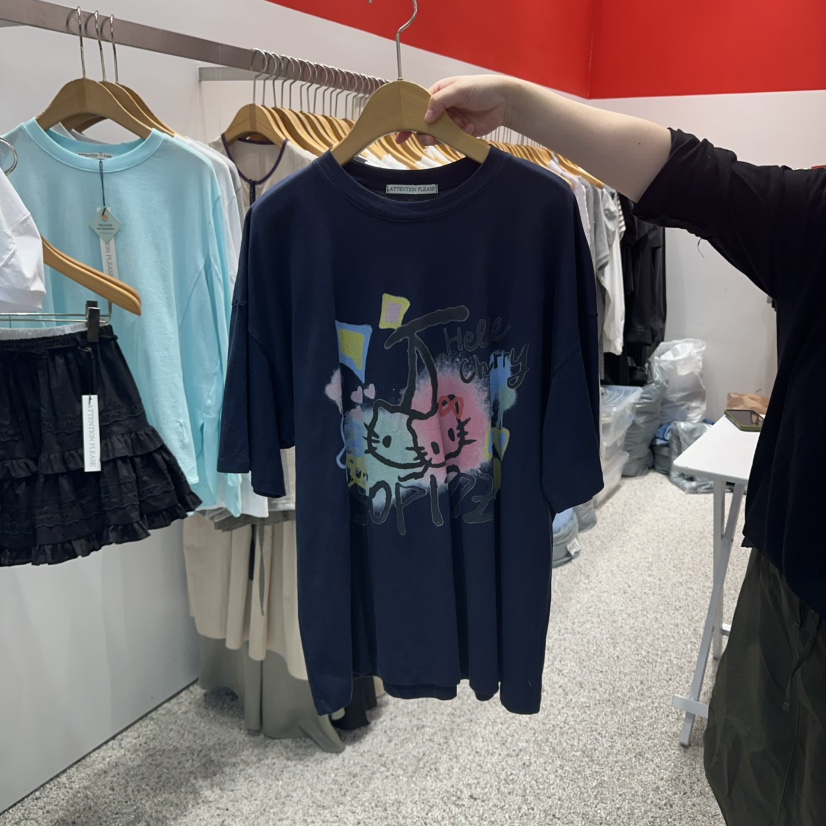 ATPZ東大門實拍女士新品時尚25春夏休閑職業人氣真品推薦T恤ATTENTION PLEAEST恤圖色2