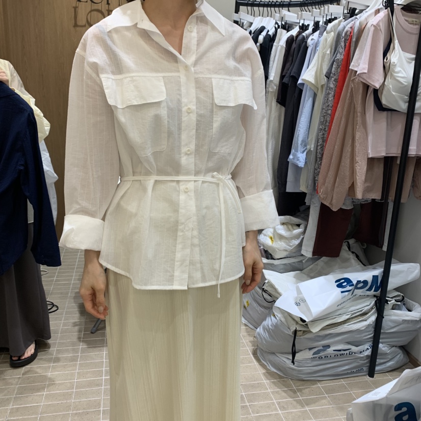 LOFN東大門實拍女士新品真品職業時尚人氣25春夏襯衫蕾絲衫LOFN襯衫/蕾絲衫
