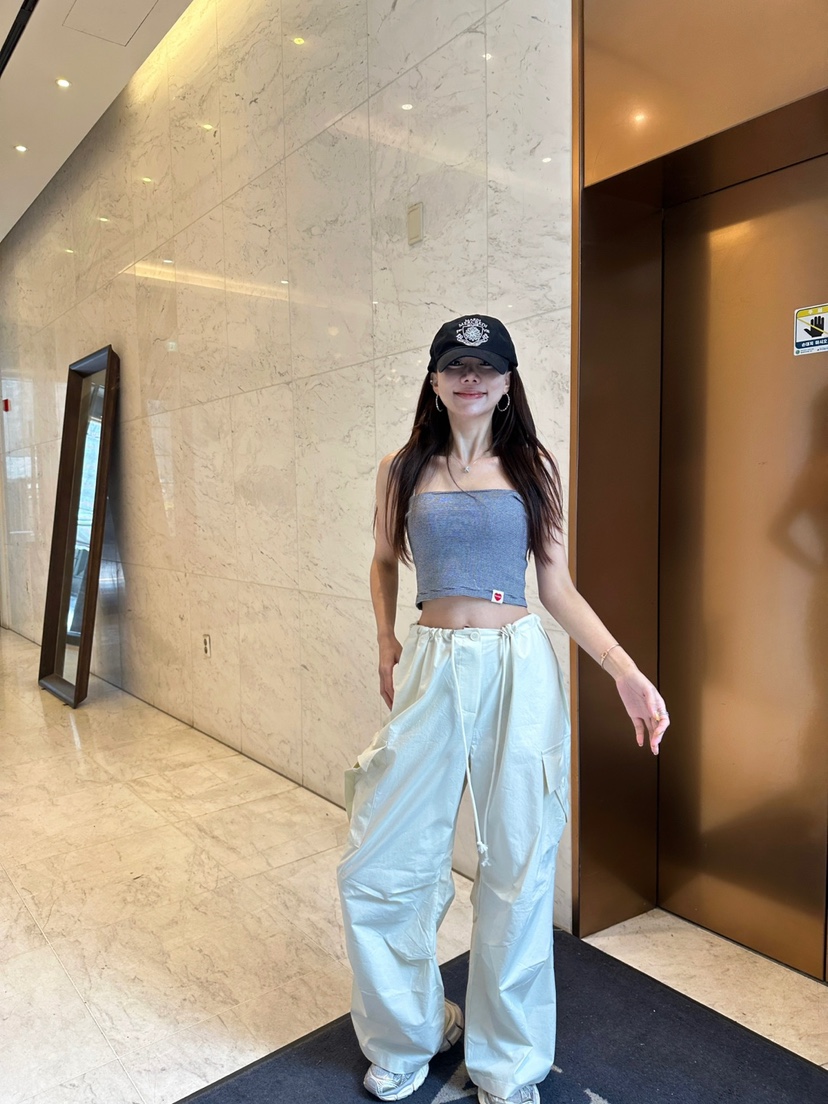 LUMIPLE東大門直郵女士新款職業真品熱賣25春夏時尚吊帶背心LUMIPLE吊帶/背心