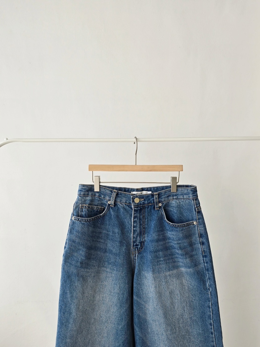 J SHOP東大門代購女裝新品真品時尚熱賣25春夏休閑職業牛仔褲J_SHOP牛仔褲