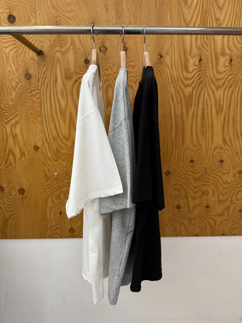 PROJECTVIEW東大門代購女士新款25春夏真品熱賣時尚T恤天鵝絨PROJECTVIEWT恤