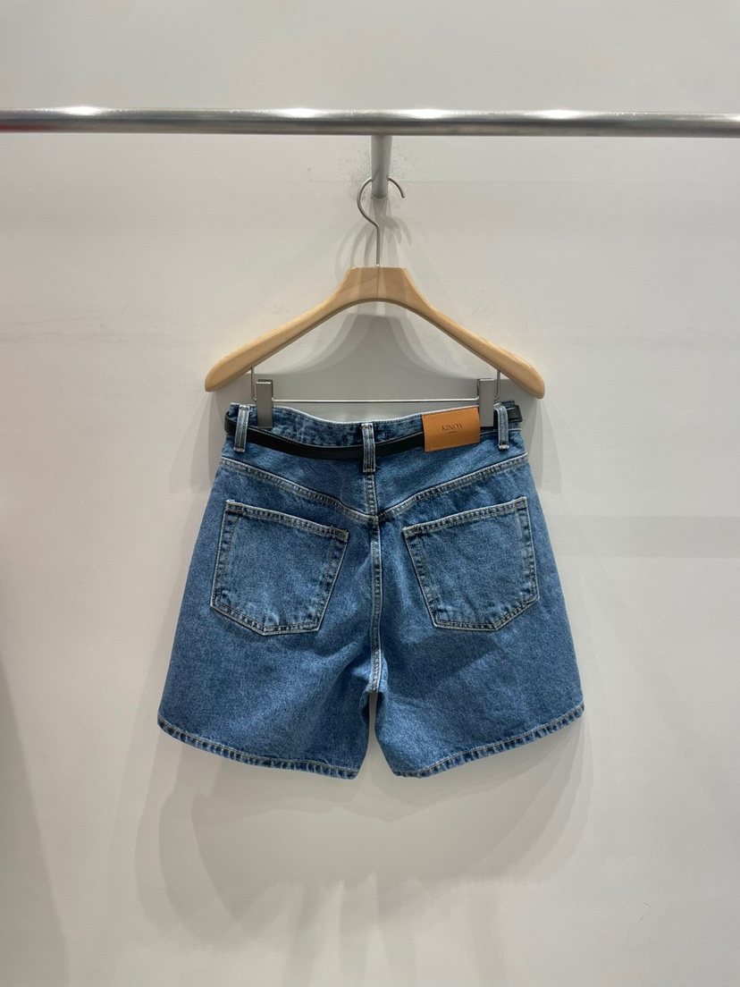 KINOA韓國代購女裝新品職業真品時尚休閑推薦人氣短褲不含腰帶KINOA短褲