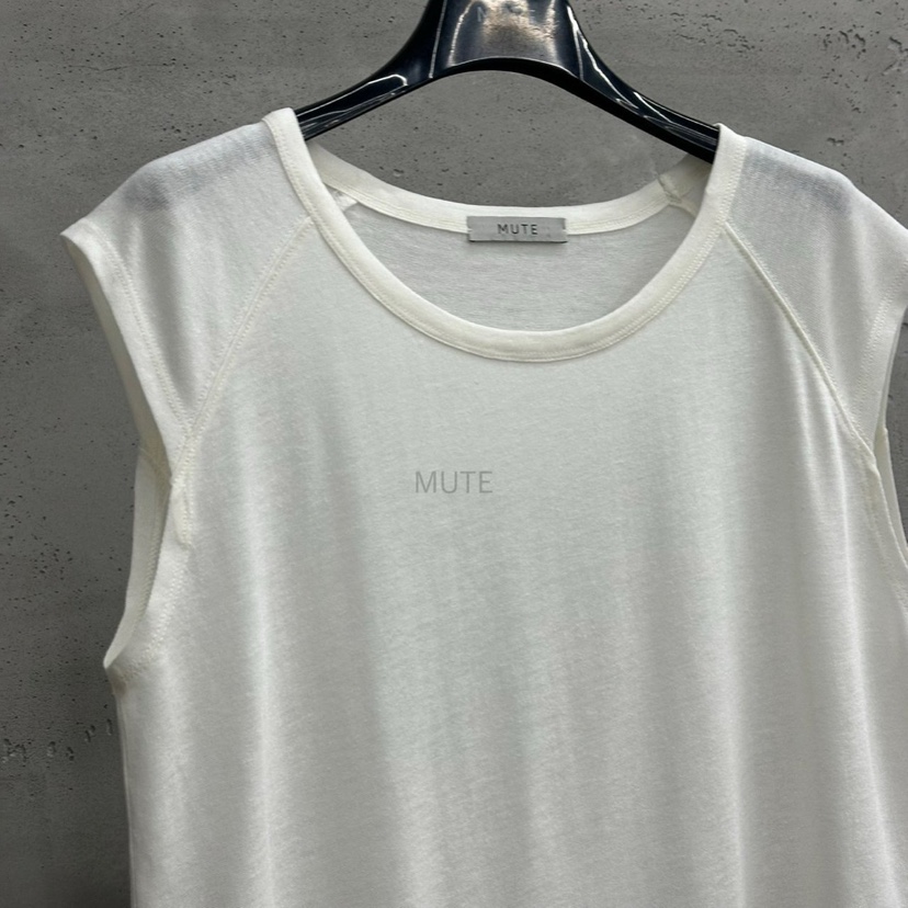 MUTE-P東大門實拍女裝新品推薦人氣25春夏熱賣時尚吊帶背心MUTE吊帶/背心