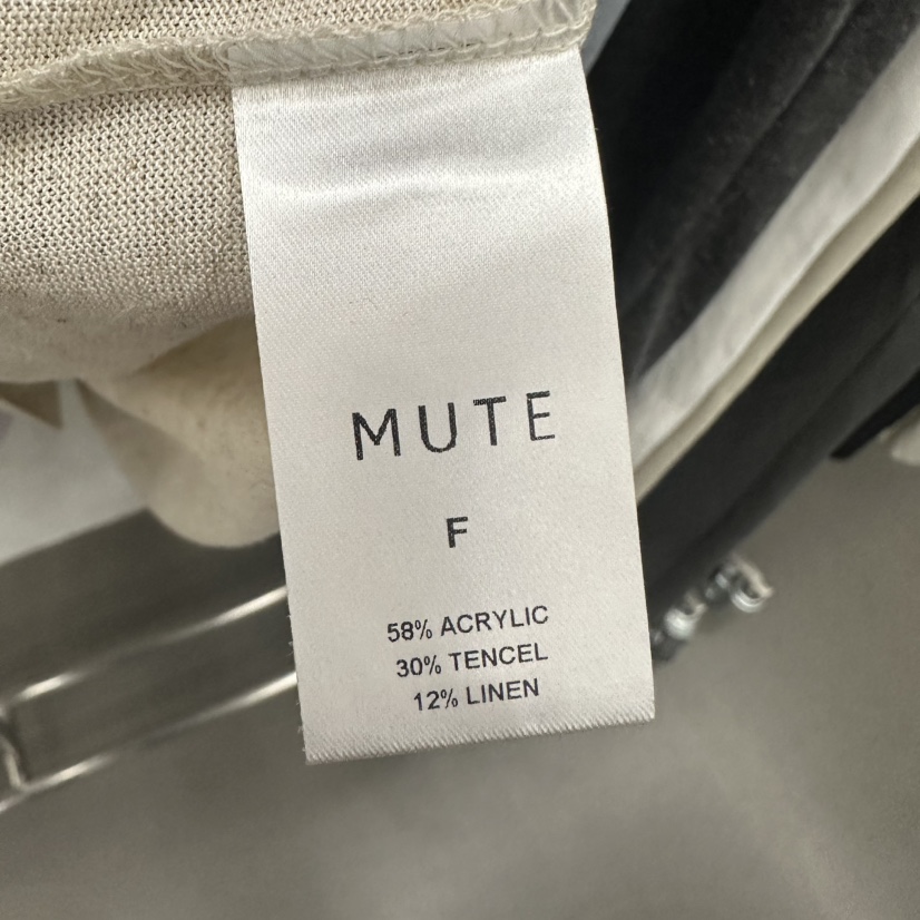 MUTE-P東大門實拍女裝新品推薦人氣25春夏熱賣時尚吊帶背心MUTE吊帶/背心
