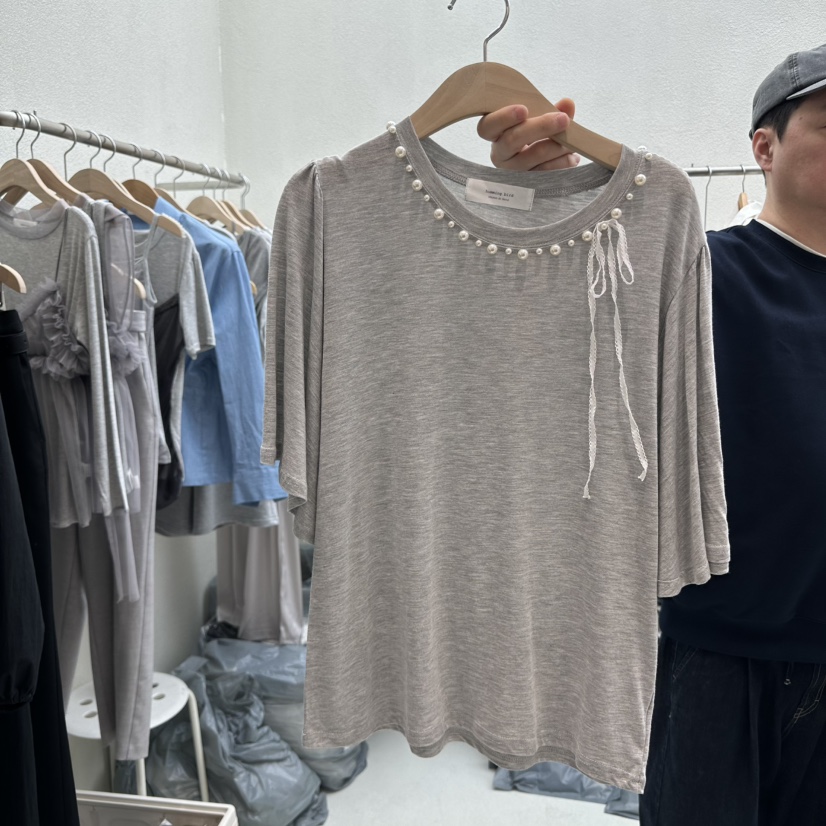 HUMMING BIRD東大門實拍女裝新品時尚休閑人氣熱賣T恤蕾絲HUMMING BIRDT恤圖色2