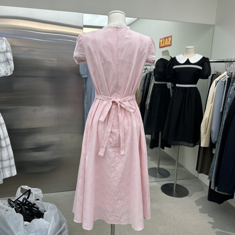 ANNA VERRY-P韓國㊣直郵東大門代購女裝新款25春夏連衣裙刺繡蕾絲ANNA VERRY/BELIEVE連衣裙
