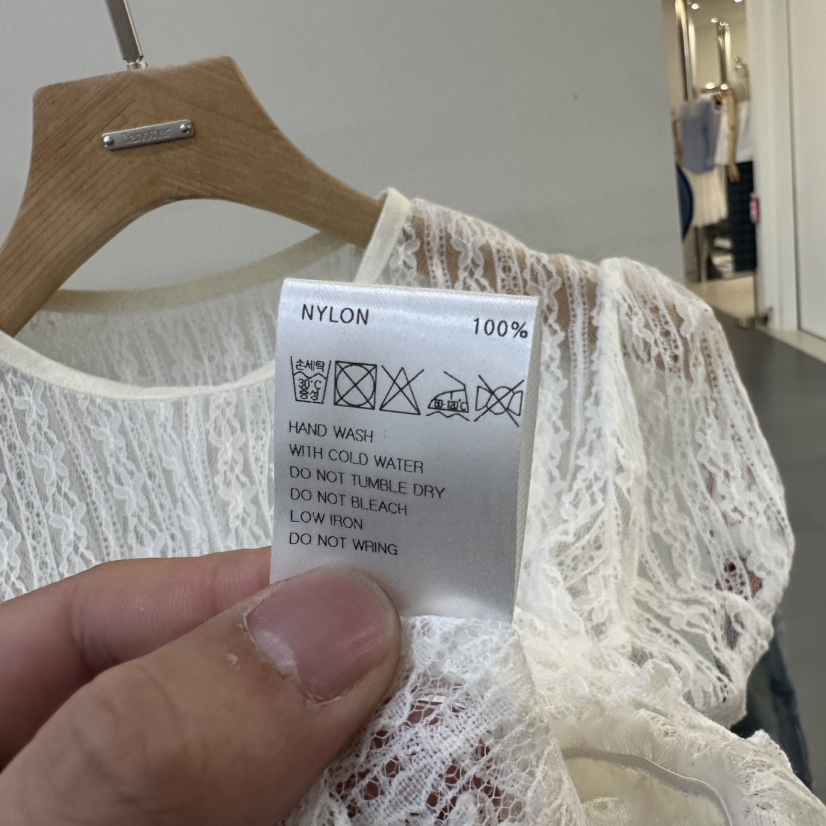 3 ANOTHER韓國直郵㊣東大門實拍女裝新品人氣襯衫蕾絲衫蕾絲3 ANOTHER襯衫/蕾絲衫
