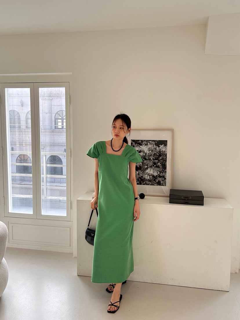 ME MO直郵韓國代購㊣女裝新品休閑熱賣推薦人氣時尚連衣裙ME MO連衣裙