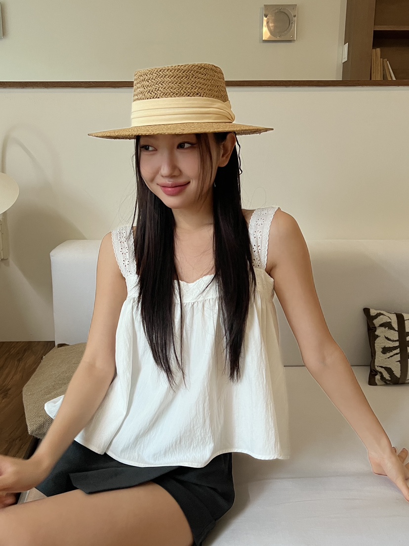 DOUZE韓國代購女裝新款時尚熱賣職業休閑人氣推薦25春夏吊帶背心DOUZE吊帶/背心