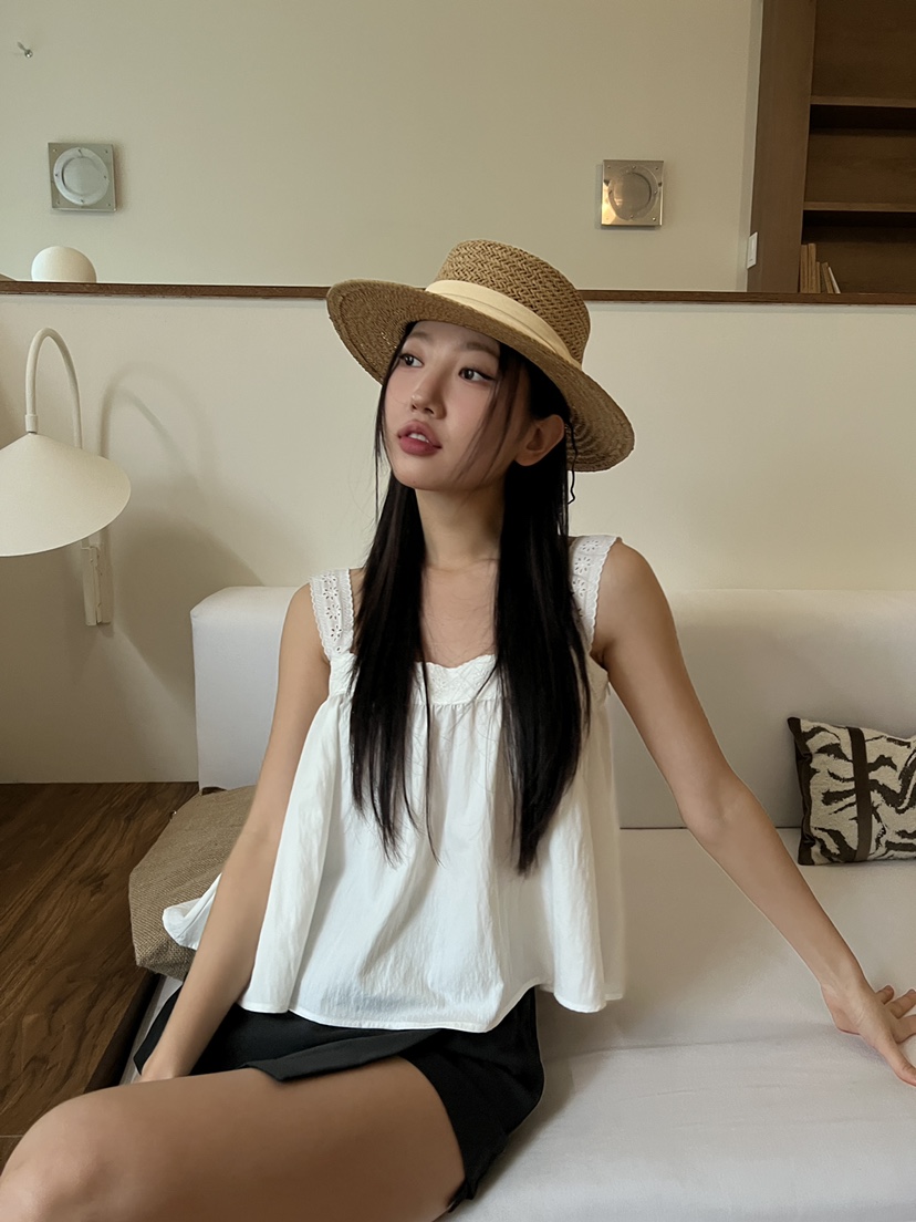 DOUZE韓國代購女裝新款時尚熱賣職業休閑人氣推薦25春夏吊帶背心DOUZE吊帶/背心