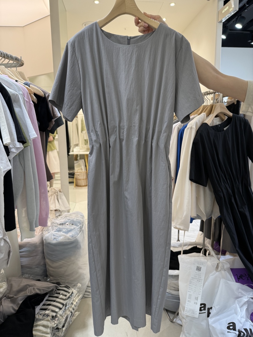 YIKHO STYLE東大門直郵女士新款真品職業推薦25春夏連衣裙YIKHO STYLE連衣裙圖色2