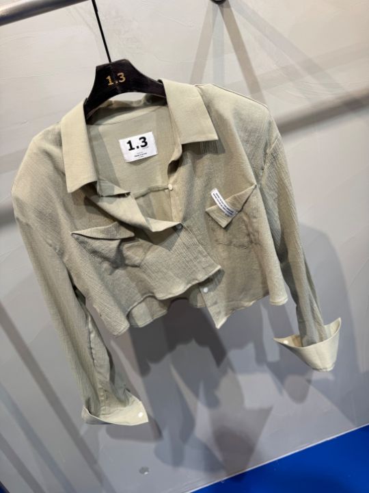 1.3韓國直郵女裝新款真品時尚熱賣人氣25春夏職業襯衫蕾絲衫1.3襯衫/蕾絲衫