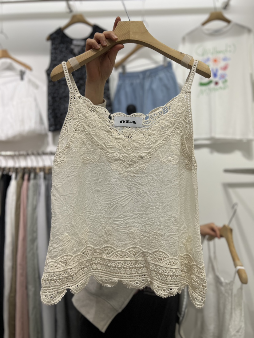 OLA東大門實拍女裝新品休閑推薦熱賣真品25春夏人氣吊帶背心mellor/OLA吊帶/背心圖色2