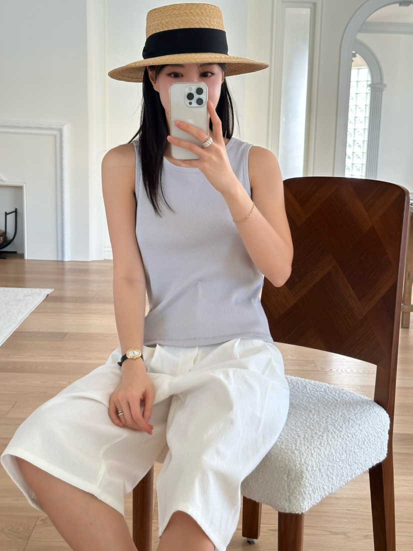 LE VASE韓國代購女士新款職業時尚推薦25春夏熱賣吊帶背心LE VASE吊帶/背心