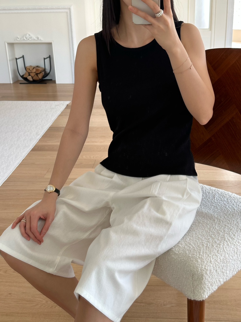 LE VASE韓國代購女士新款職業時尚推薦25春夏熱賣吊帶背心LE VASE吊帶/背心