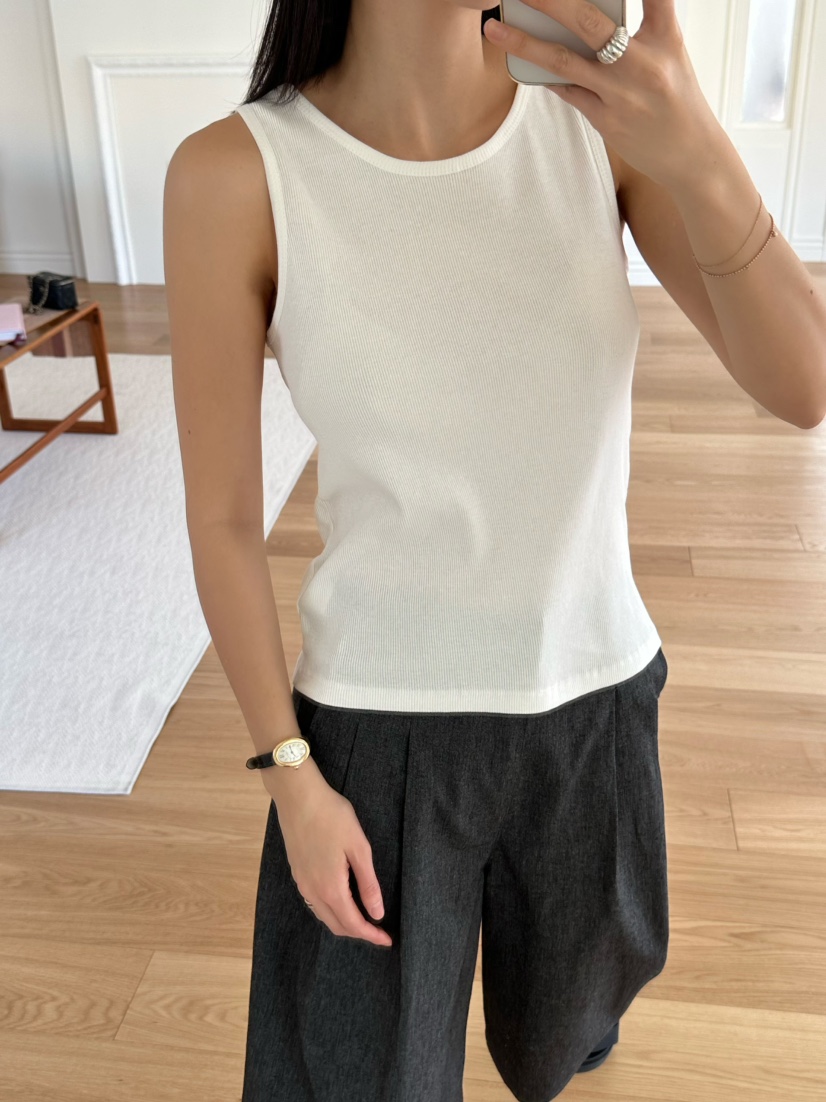 LE VASE韓國代購女士新款職業時尚推薦25春夏熱賣吊帶背心LE VASE吊帶/背心