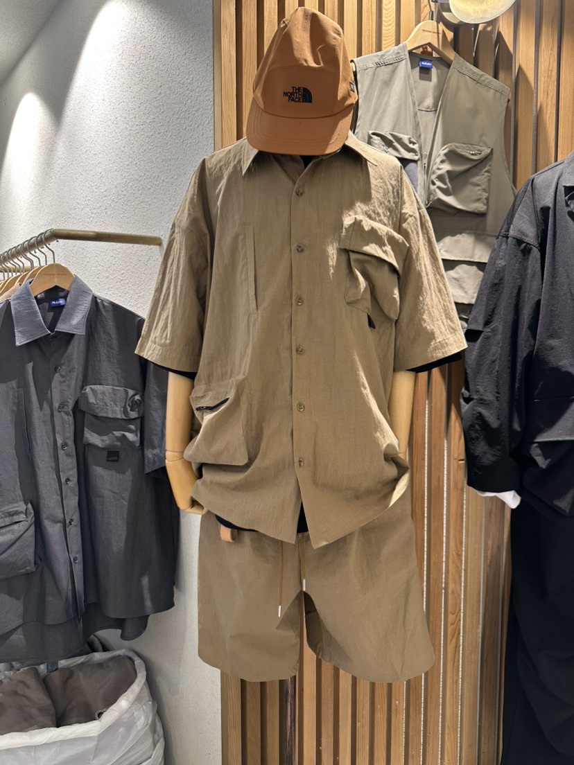 REDDISH BROWN韓國直郵女裝新款熱賣休閑真品時尚短褲拉鏈REDDISH BROWN短褲