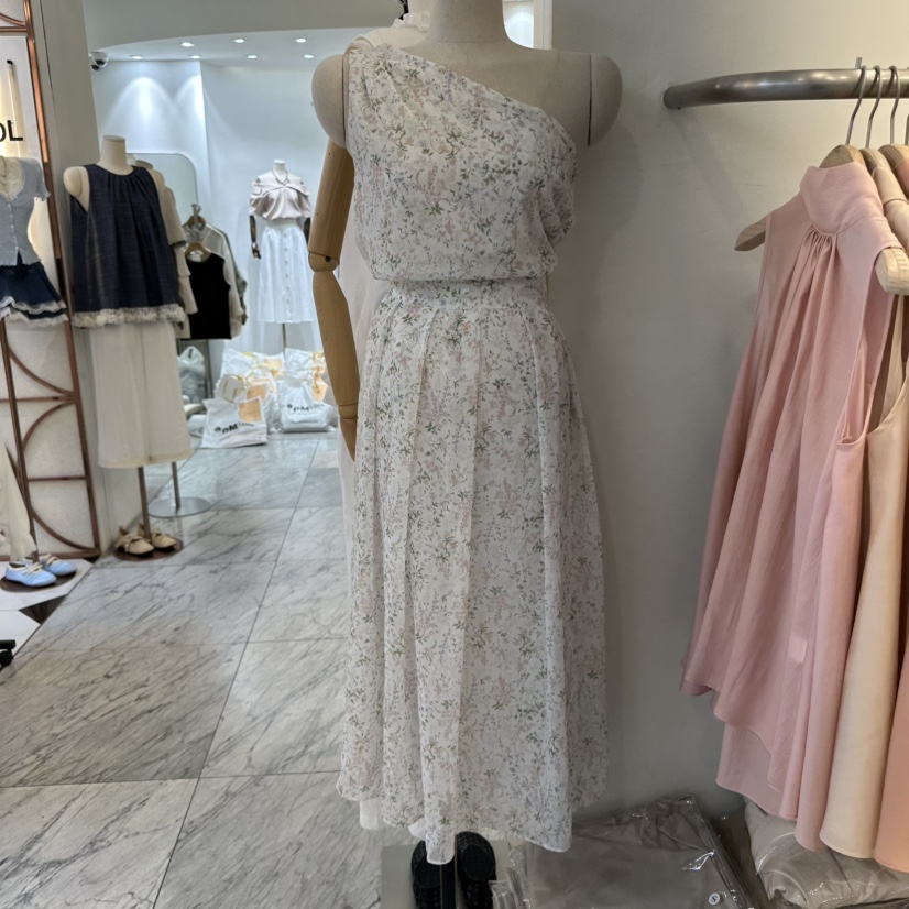 THE LOW韓國㊣直郵東大門代購女裝新品時尚熱賣連衣裙奶油色THE LOW連衣裙圖色1