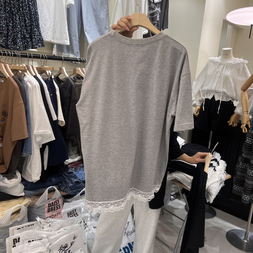 DAISY DRESS韓國代購女裝新品推薦時尚真品25春夏人氣熱賣T恤DAISY DRESST恤