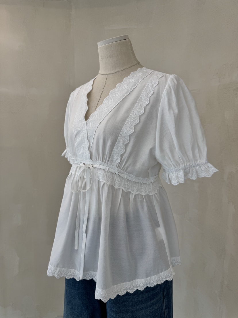 LAUNDRY韓國直郵㊣東大門實拍女裝新品25春夏襯衫蕾絲衫蕾絲LAUNDRY襯衫/蕾絲衫