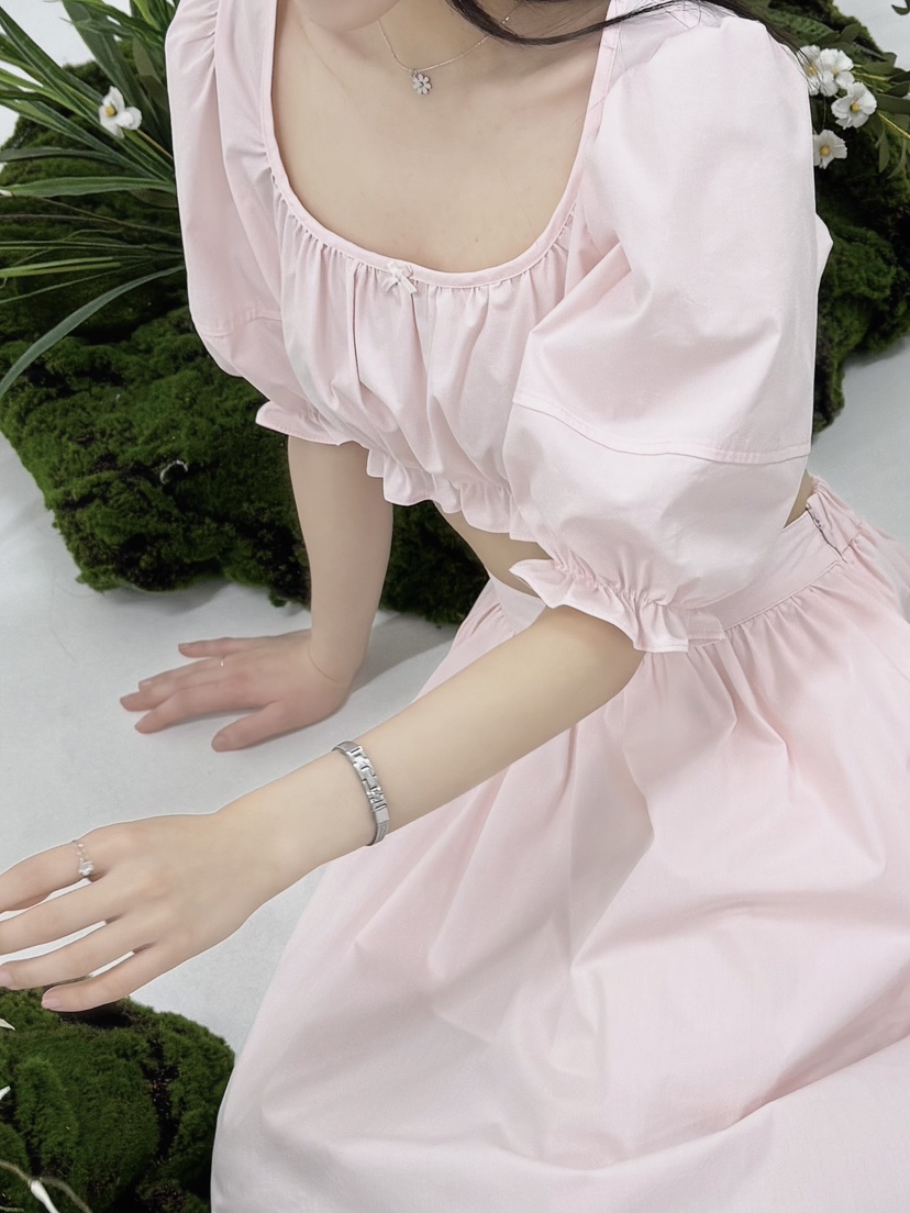 NOCTURNAL VIBE韓國㊣直郵東大門代購女裝新品人氣襯衫蕾絲衫NOCTURNAL VIBE襯衫/蕾絲衫